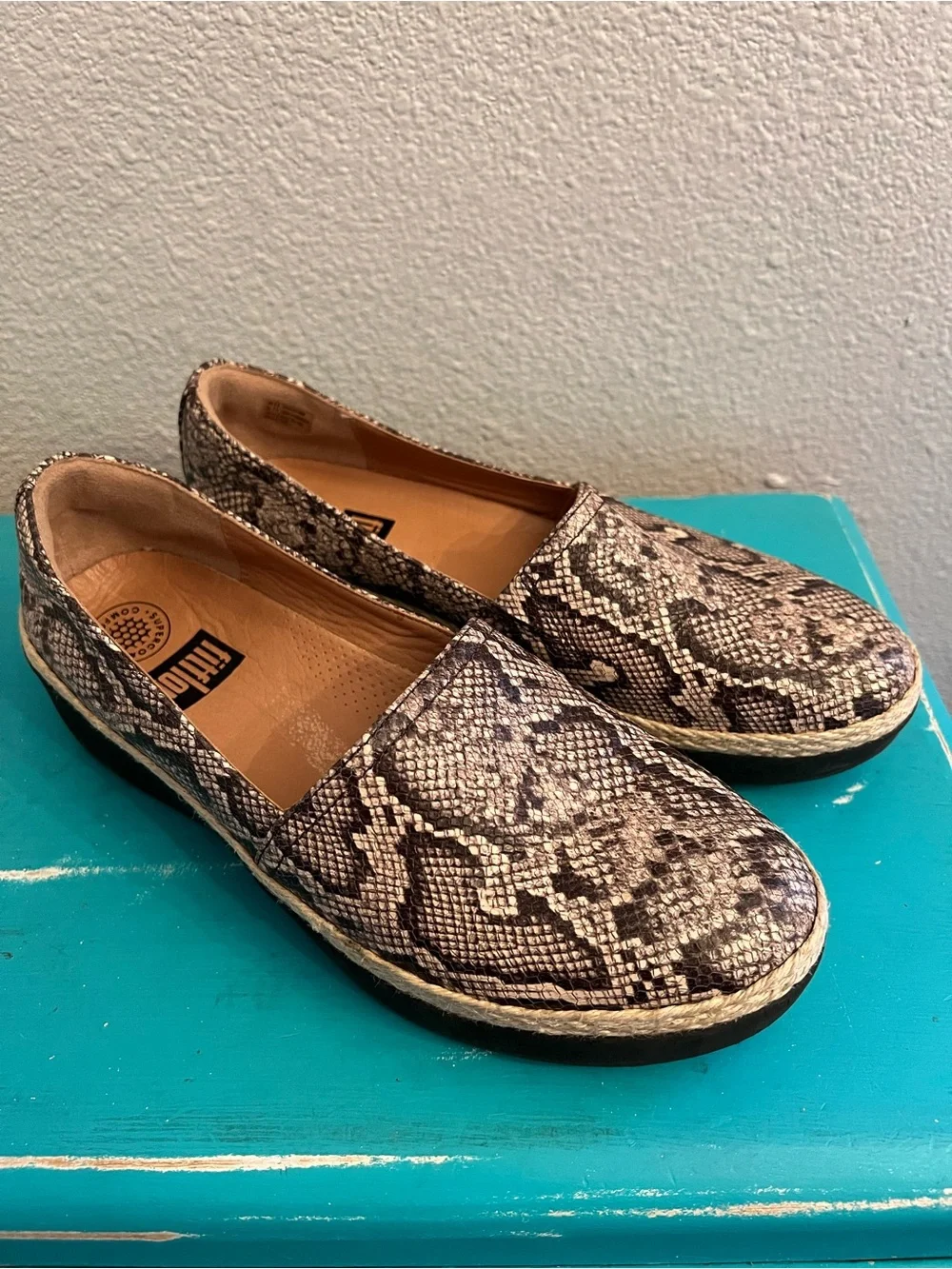 FitFlop Casa Loafers Snake Super Comfort Technology Loafer Size 7.5